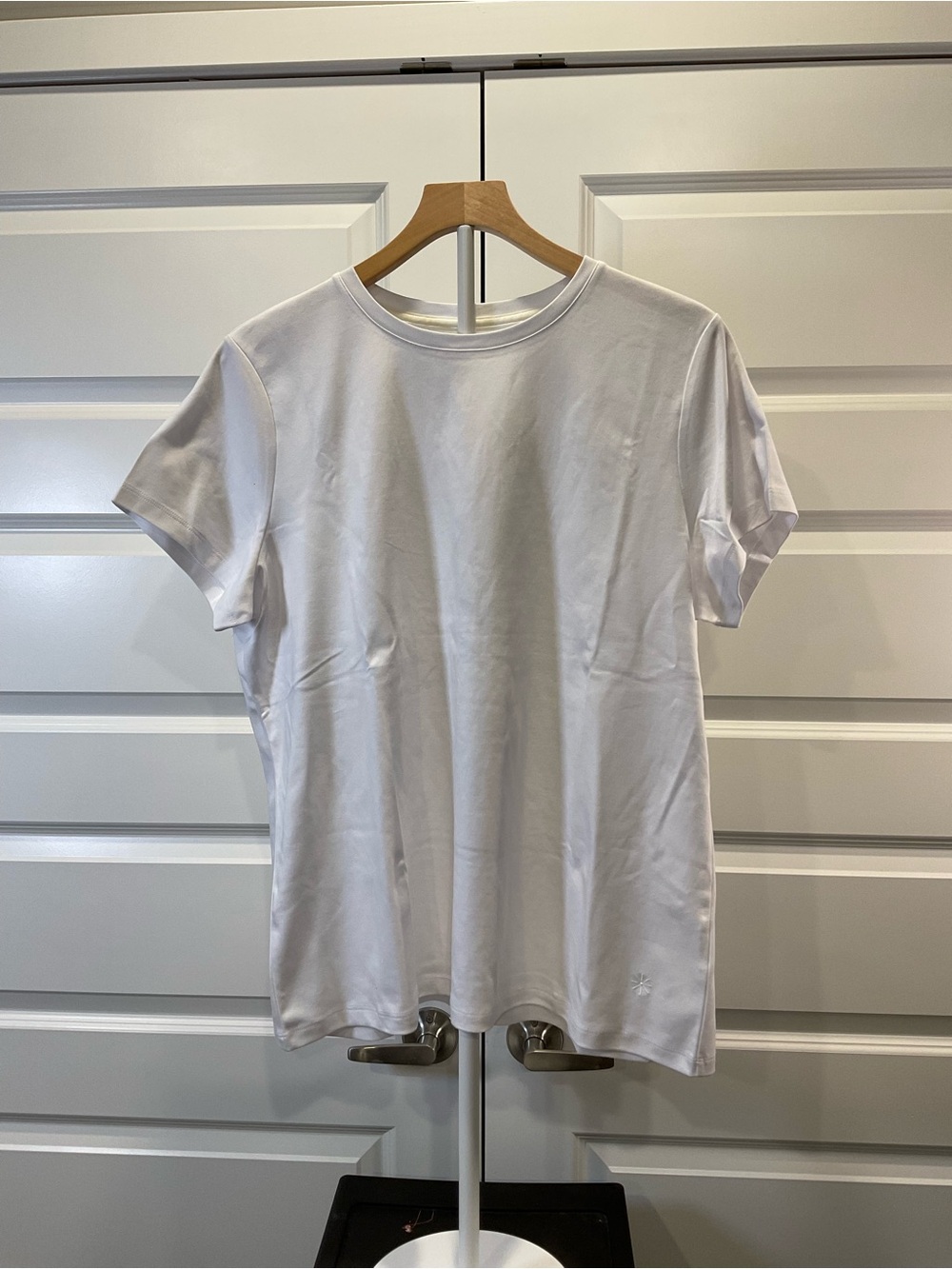 Isaac Mizrahi White Short Sleeve Crew Neck Tee